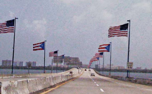 Boricualand: Estado free asociado, Universo Centro N°16