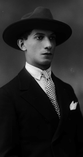 Libardo Parra fotografiado por Benjamín de la Calle, 1926.