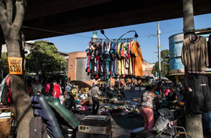 Bajos del metro • Fotografías Juan Fernando Ospina