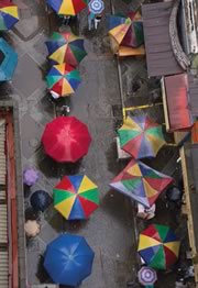 Una calle real • Fotografías Juan Fernando Ospina