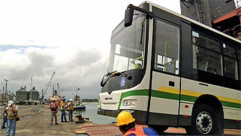 Esperando el bus